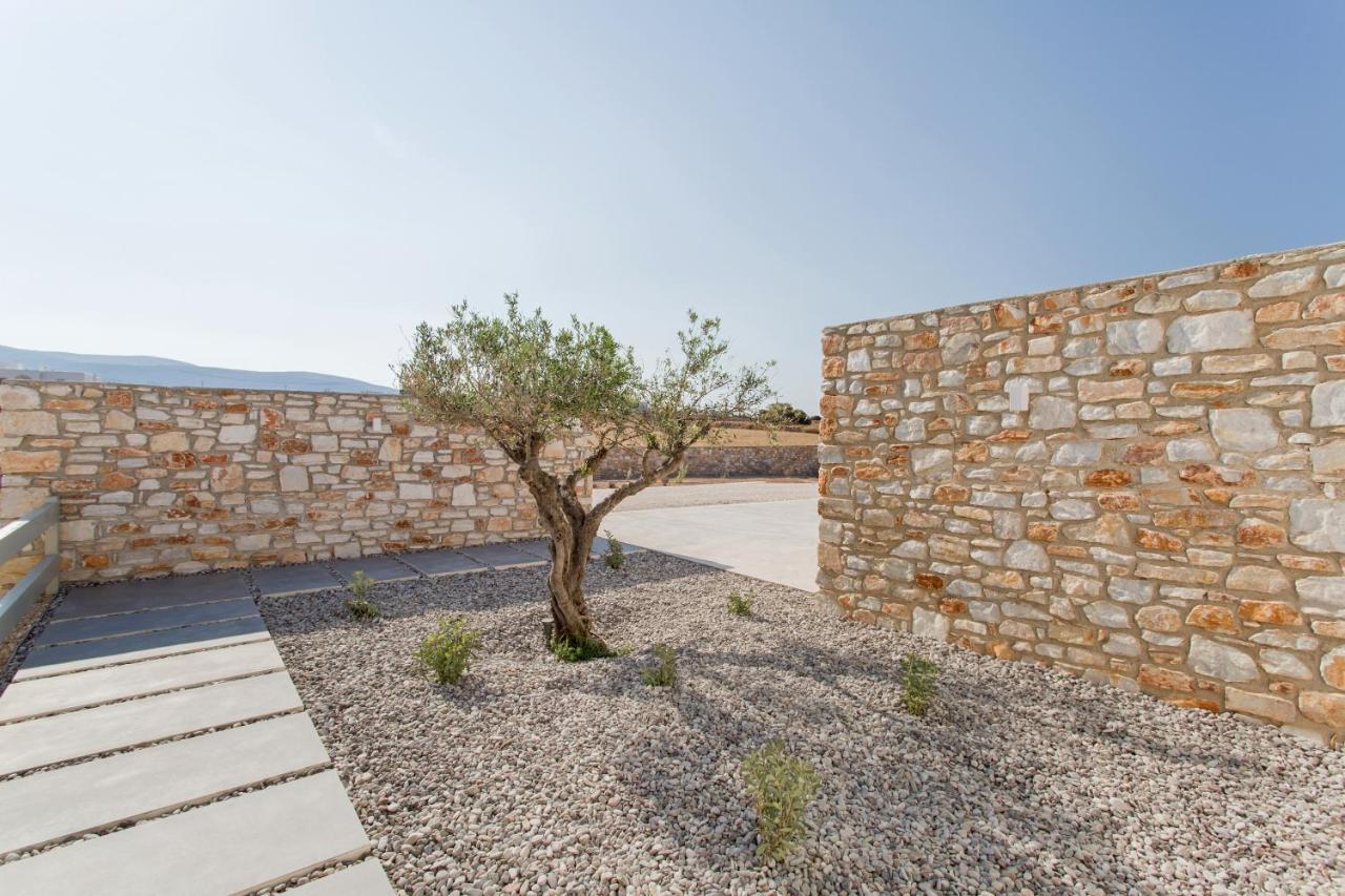 T7 Luxury Villas Paros Exterior photo