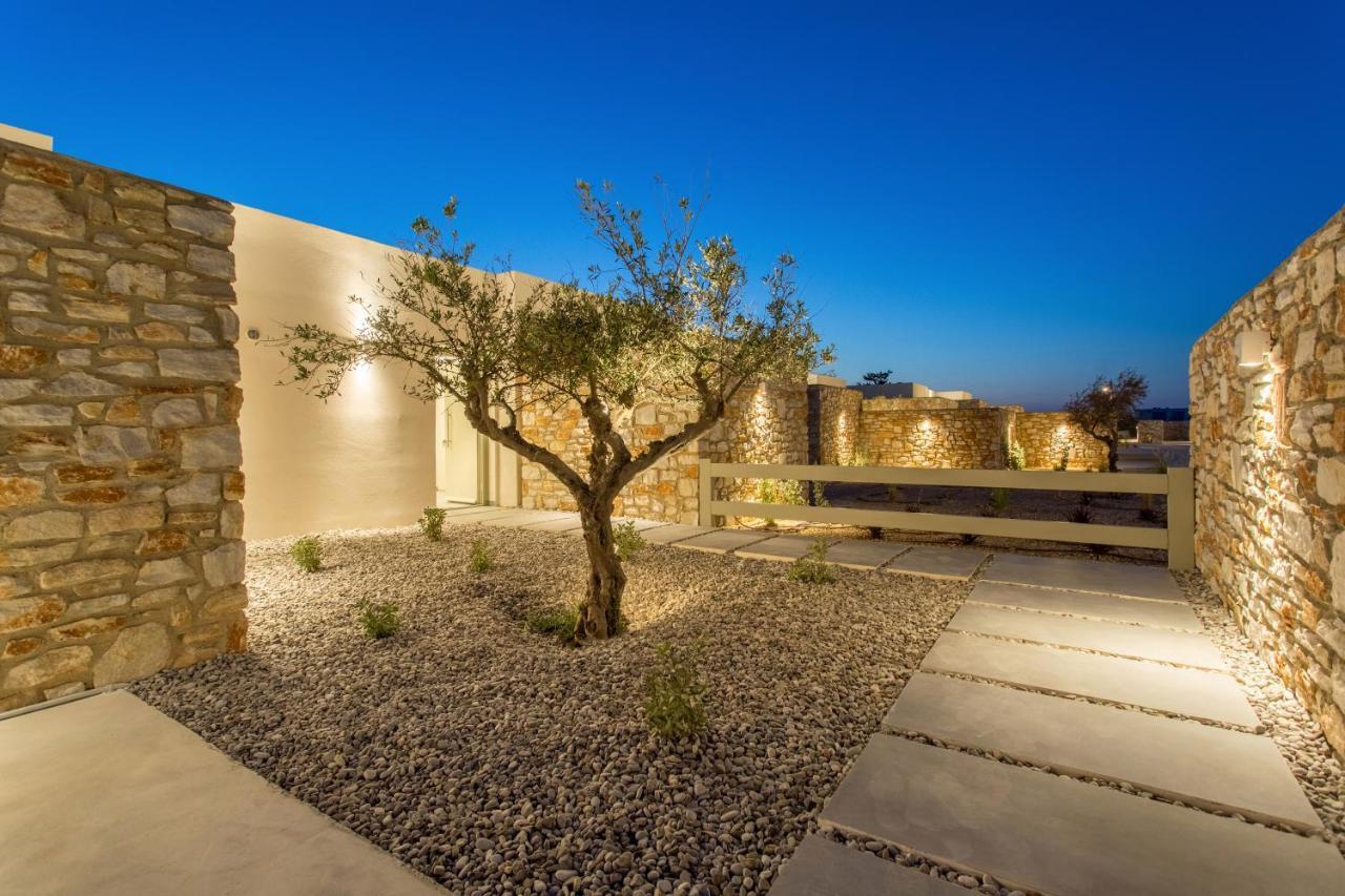 T7 Luxury Villas Paros Exterior photo
