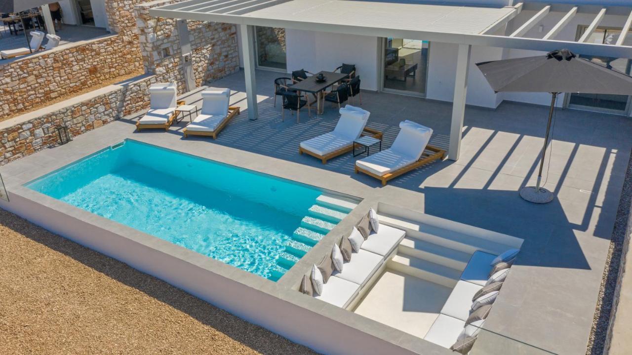 T7 Luxury Villas Paros Exterior photo