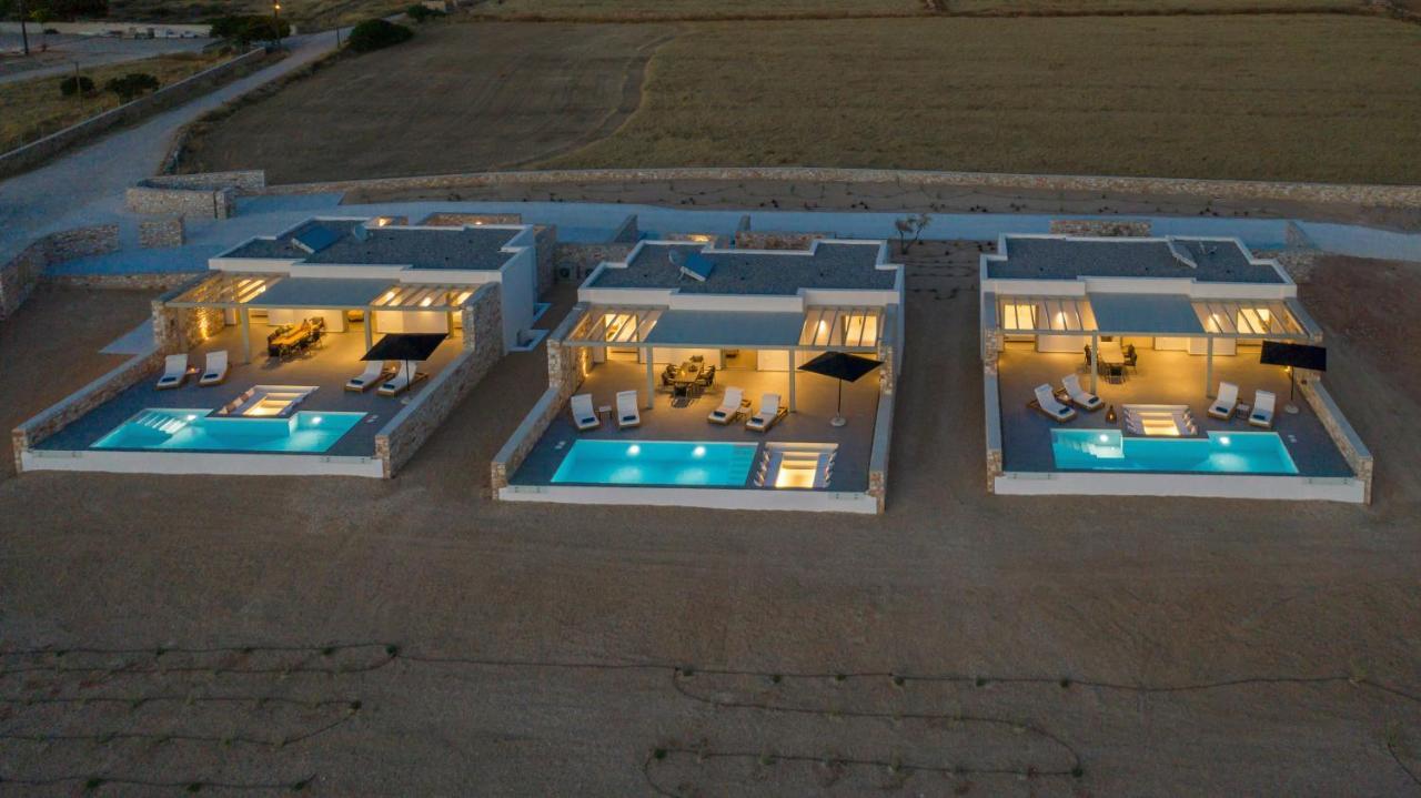 T7 Luxury Villas Paros Exterior photo