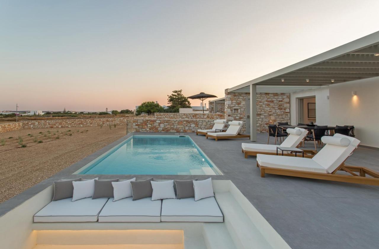 T7 Luxury Villas Paros Exterior photo