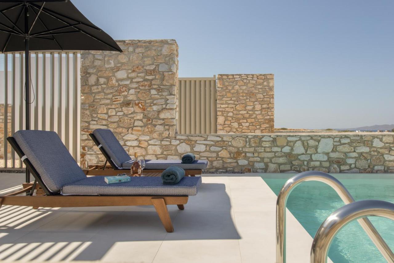 T7 Luxury Villas Paros Exterior photo
