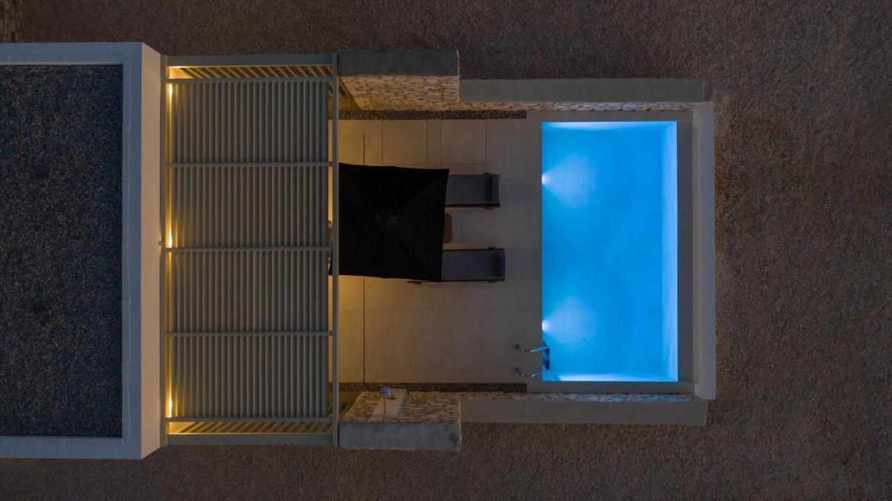 T7 Luxury Villas Paros Exterior photo